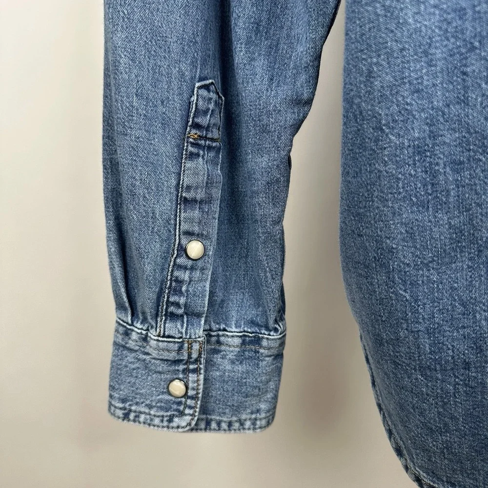 Men's GAP NWT Pearl Snap Denim Shirt XL Medium Wash Corduroy Collar Long‎ Sleeve